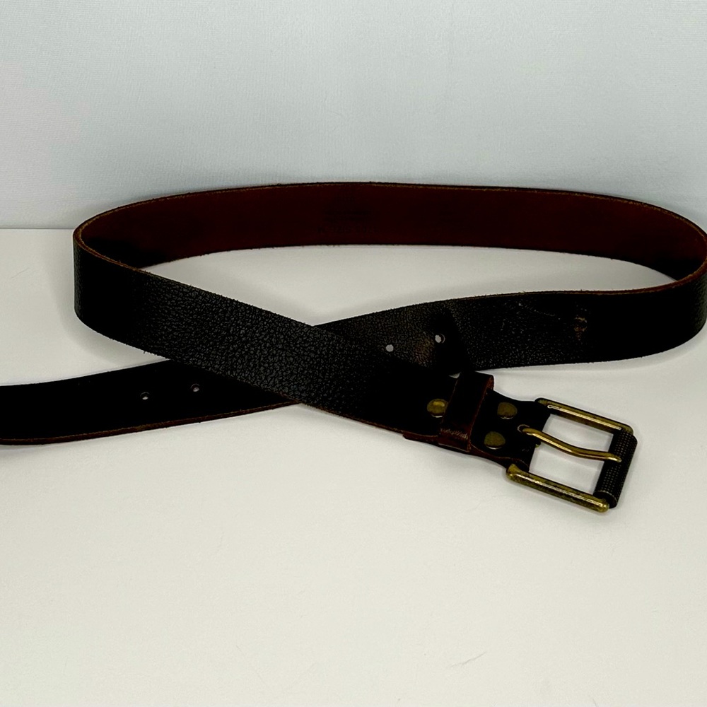 Brown Leather Belt Brass Buckle Unisex Sz M‎